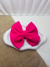 Load image into Gallery viewer, Poppy Bows (Plain)