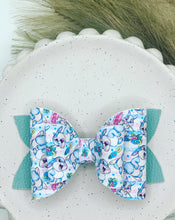 Load image into Gallery viewer, Ava Bows