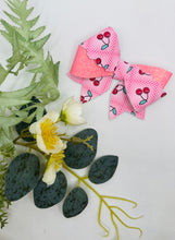 Load image into Gallery viewer, Amy Bows