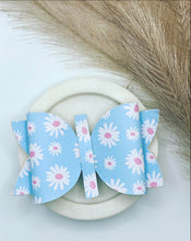 Load image into Gallery viewer, Blossom Bows