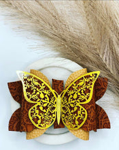 Load image into Gallery viewer, Maple Butterfly Bows