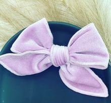 Load image into Gallery viewer, Elodie Bows