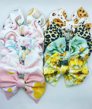 Load image into Gallery viewer, Poppy Bows