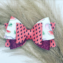 Load image into Gallery viewer, Pebbles Bow