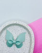 Load image into Gallery viewer, Butterfly Kisses