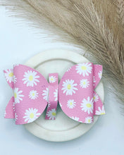 Load image into Gallery viewer, Blossom Bows