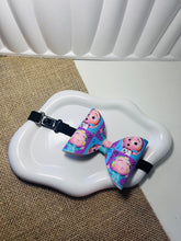Load image into Gallery viewer, Huxleys Bow ties
