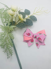 Load image into Gallery viewer, Amy Bows
