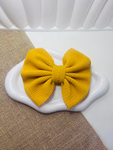 Load image into Gallery viewer, Poppy Bows (Plain)
