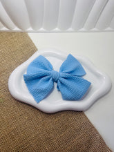 Load image into Gallery viewer, Anastasia Bows (Plain)
