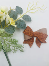 Load image into Gallery viewer, Amy Bows
