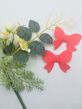 Load image into Gallery viewer, Kaydence Pigtails
