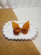 Load image into Gallery viewer, Butterfly Kisses
