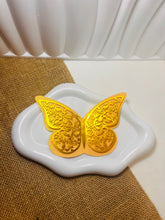 Load image into Gallery viewer, Meave Butterfly Bow
