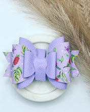 Load image into Gallery viewer, Ivy Bows
