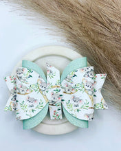 Load image into Gallery viewer, Large Sadie Bow
