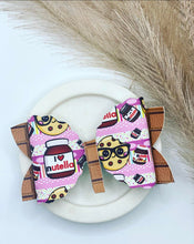 Load image into Gallery viewer, Large Oakley Bow
