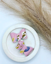 Load image into Gallery viewer, Small Piggy Tails
