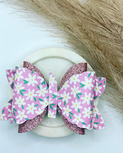 Load image into Gallery viewer, Grace Bows
