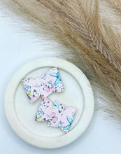 Load image into Gallery viewer, Small Piggy Tails
