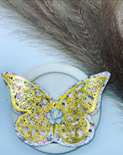 Load image into Gallery viewer, Meave Butterfly Bow
