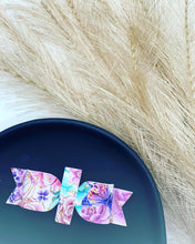 Load image into Gallery viewer, Layla Bow
