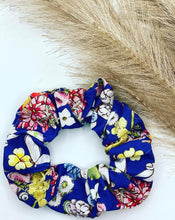 Load image into Gallery viewer, M G Inspired Scrunchies
