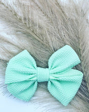 Load image into Gallery viewer, Anastasia Bows
