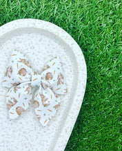 Load image into Gallery viewer, Petite Sailor Bows
