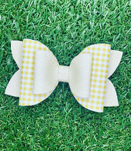 Load image into Gallery viewer, Ava Bows
